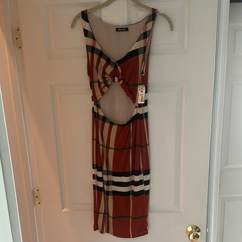 Red Sleeveless Scoop Neck Midi Sundress